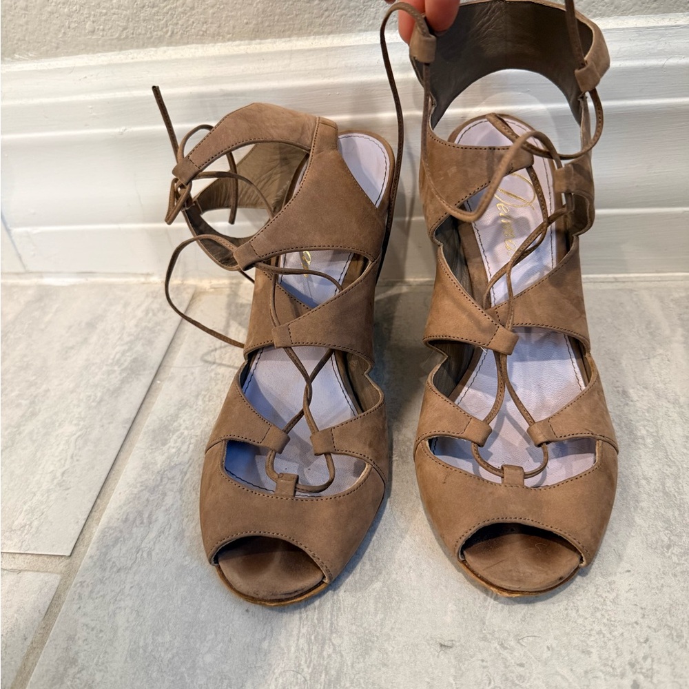 Elegant Tan Suede Women's Heel Sandals